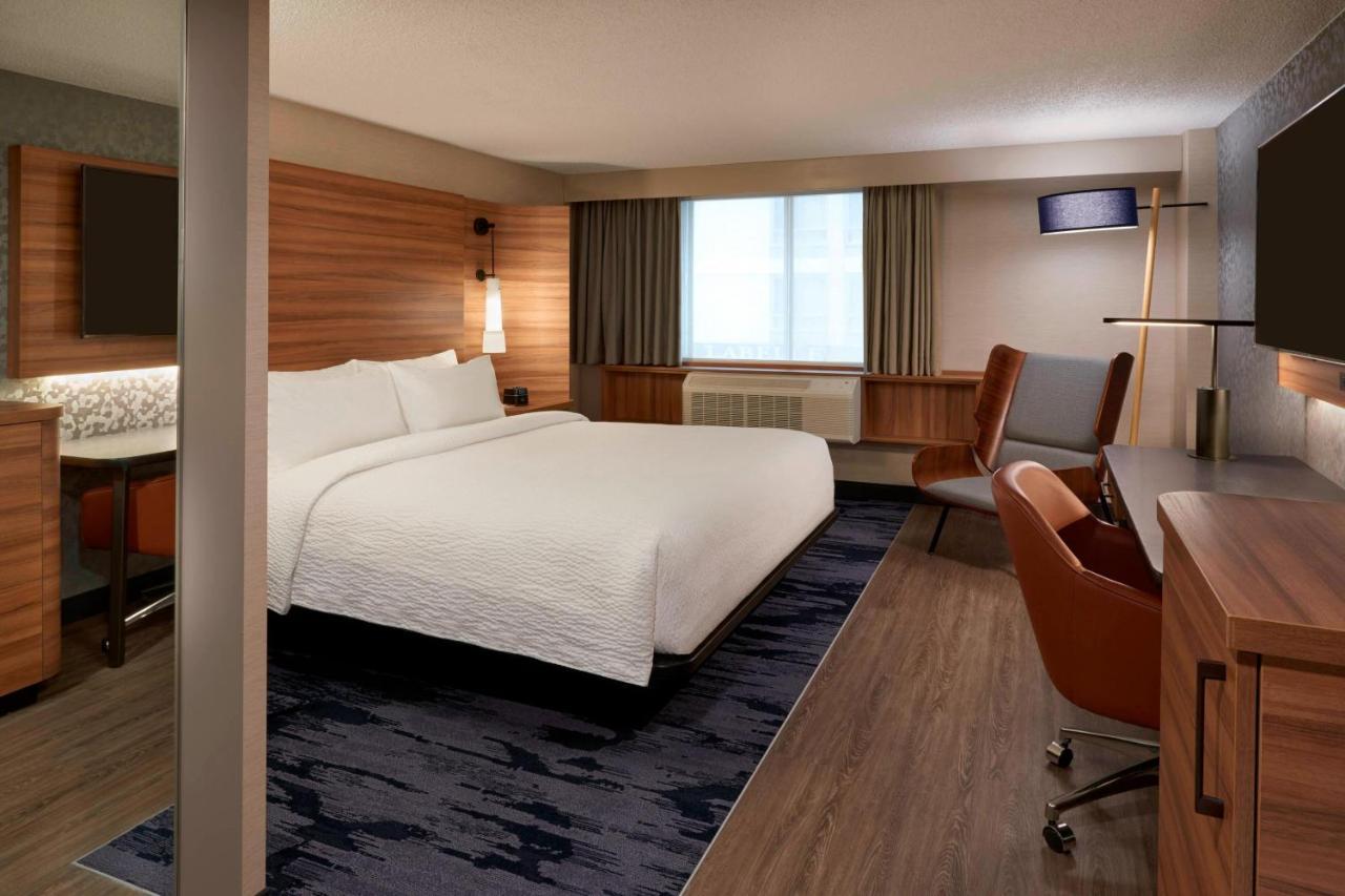 Fairfield Inn By Marriott Montreal Downtown Exterior foto